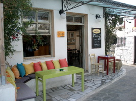 Koukoputsi restaurant, Paros, Greece