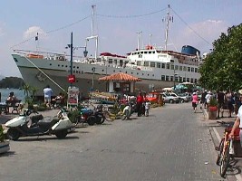 Cruises to Poros