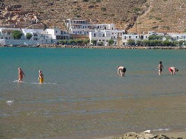 kamares, sifnos, greece