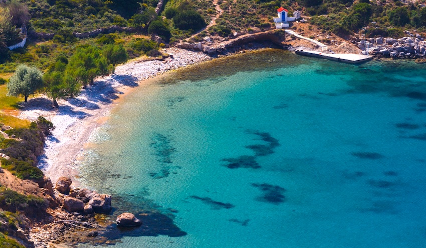 Petrokopio Beach, Fourni