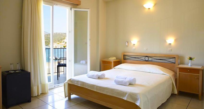 Mentor Hotel, Ithaki