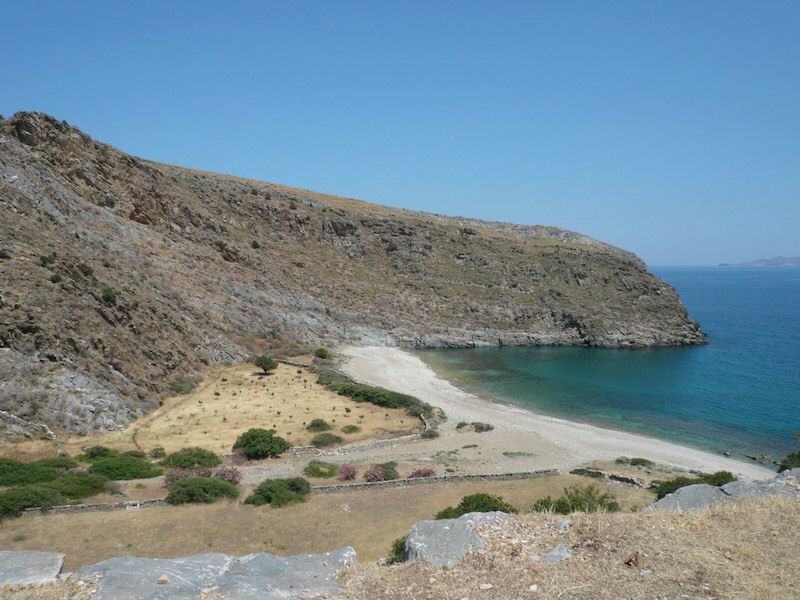 Megales Poles Beach, Kea