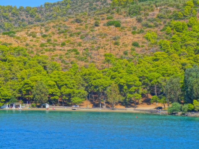 Poros beach