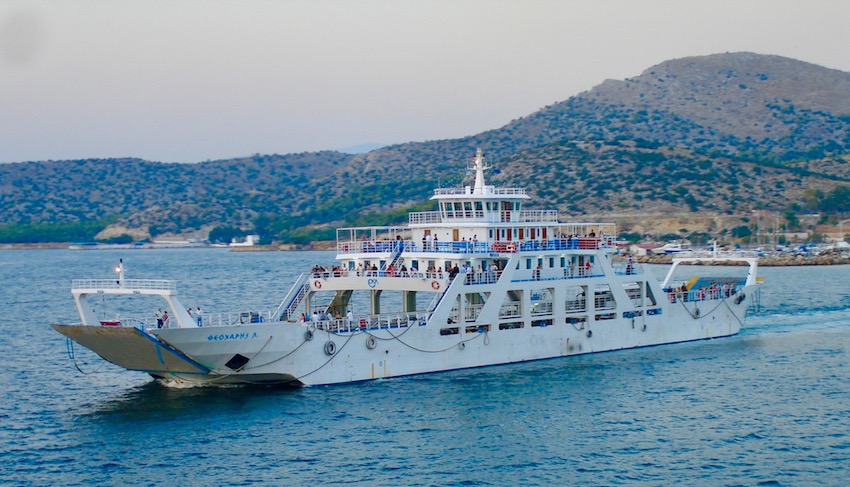 Salamina ferry