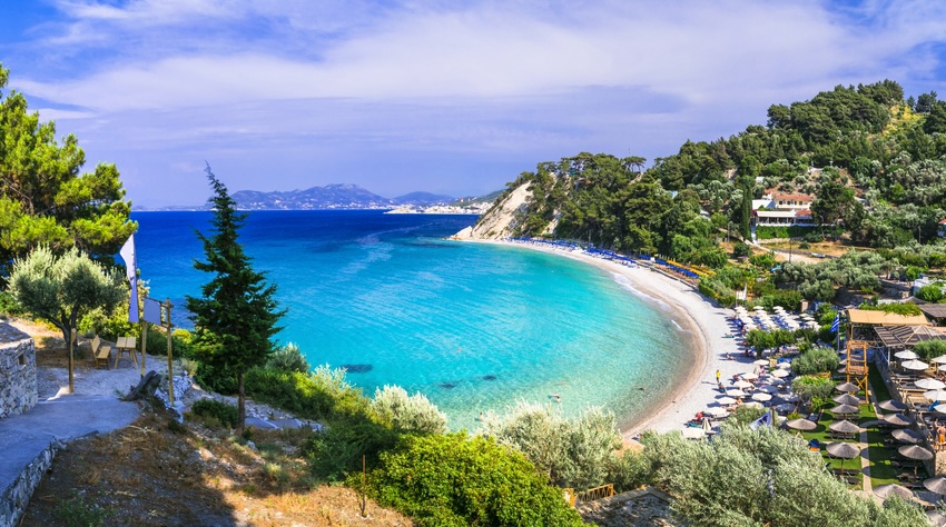 Tzabou Beach, Sanos