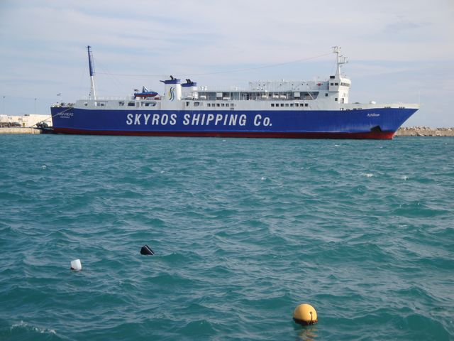 Ferry from Kimi to Skyros