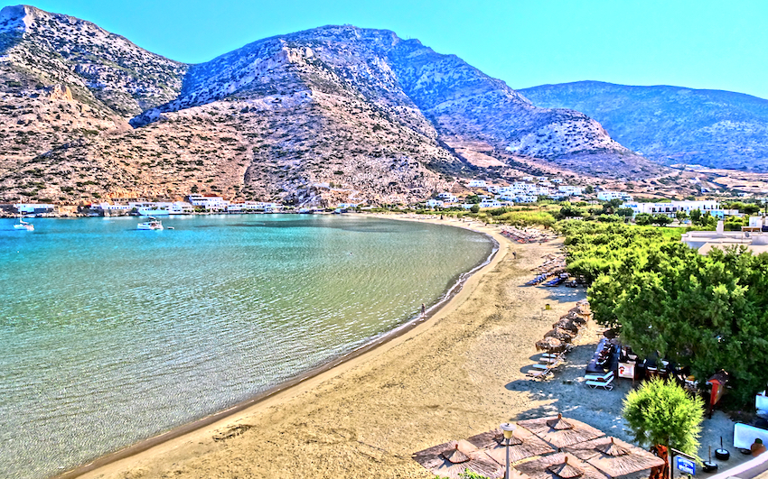 Kamares Beach