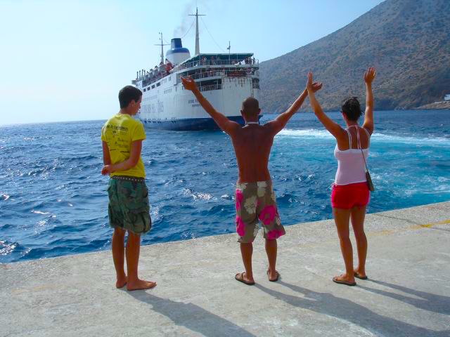 Kamares, Sifnos, Ferry