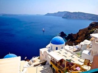 Oia, Santorini, Greece